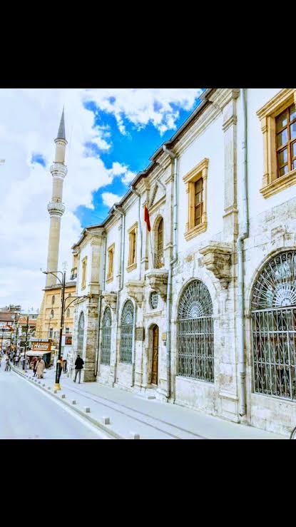 Yaşadığınız içeri girmek ve gezmek için özel izin gerektiren bir mekan var mı?