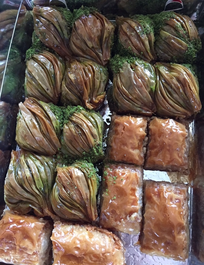 Sadece baklava yersem kilo verir miyim?
