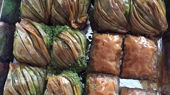Sadece baklava yersem kilo verir miyim?
