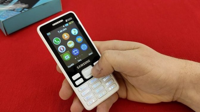 Tuşlu telefonları özlüyor musun?
