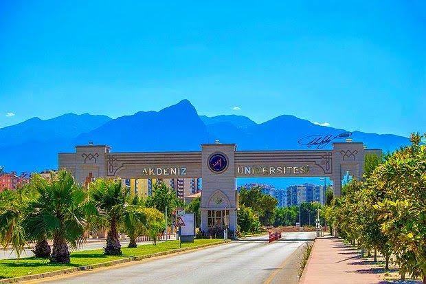 Akdeniz Üniversitesi nasıl?