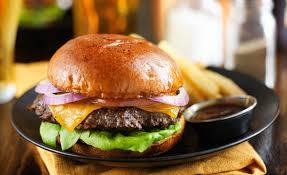 Hamburgerin içindeki en gereksiz ürün sizce ne?