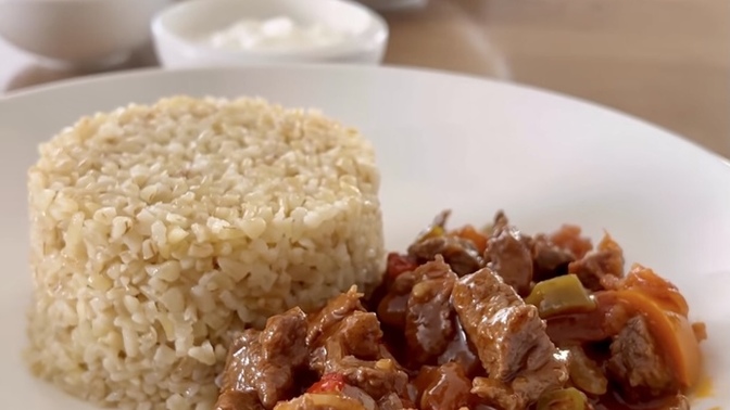 Etin yanına bulgur pilavı mı, pirinç pilavı mı yakışıyor?