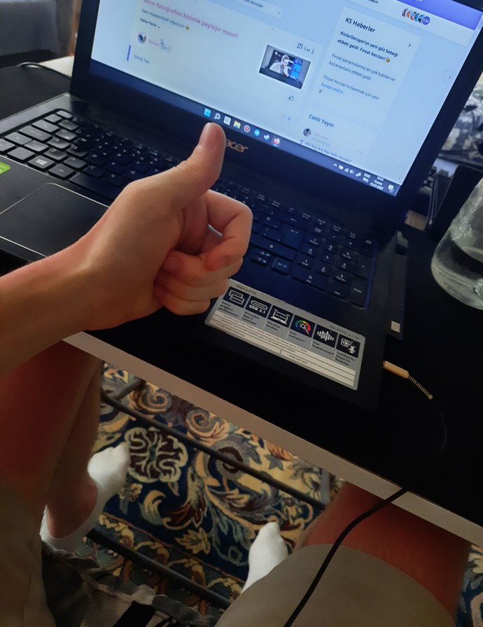 nasıl ama dün denizden geldim pancar gibi her yerim :)