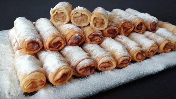 Kahvaltıda su böreği mi, kol böreği mi yersin?