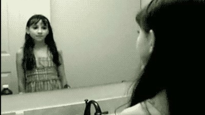 Asla korkmam diye böbürlenip izlediğiniz hangi film veya dizi sahnesinden korkmuştunuz 😱?