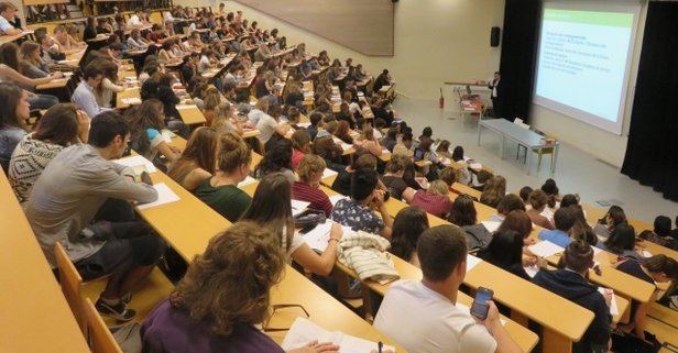 Üniversitede en arkadaş olunmayacak tip nedir?