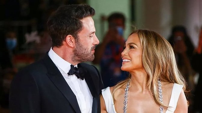 Jennifer Lopez ve Ben Affleck 18 yıllık ayrılık sonrası evlendi! Eski sevgiliden yeni eş olur mu?