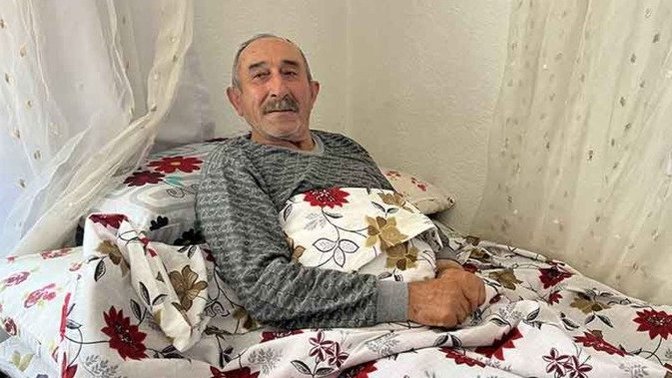 Saldıran ayıya "Ben sana ne yaptım koca oğlan?" diyen adam fazla mı naif kalmış?