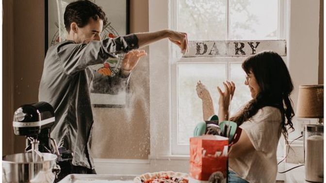 Bu yaşıma geldim hala bi kahve bile yapamıyorum. Yemek yapmayan kız hakkında ne düşünürsünüz?