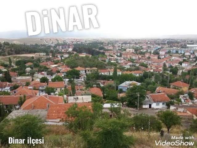 Bir şeyler içerken birisi tanışmak için karşısınıza oturmak istese ne tepki verirsiniz?