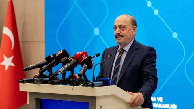 Çalışma Bakanı Bilgin, mesai saatlerini düşürme mesajı verdi. Sizce ideal mesai saatleri ne olmalı?