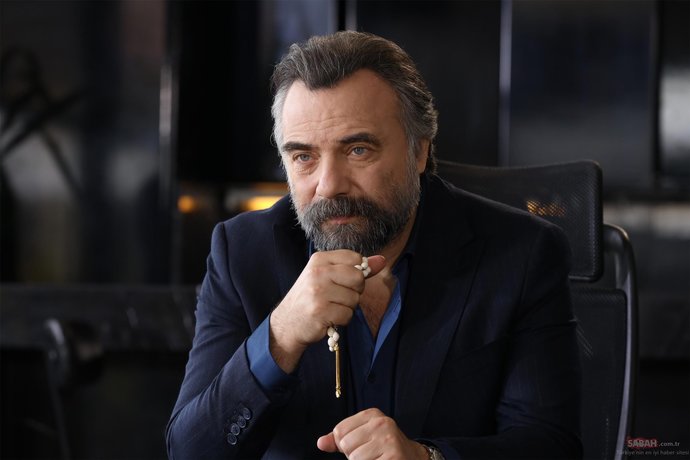 Oktay Kaynarcanın hayat verdiği favori dizi karakteriniz hangisi?