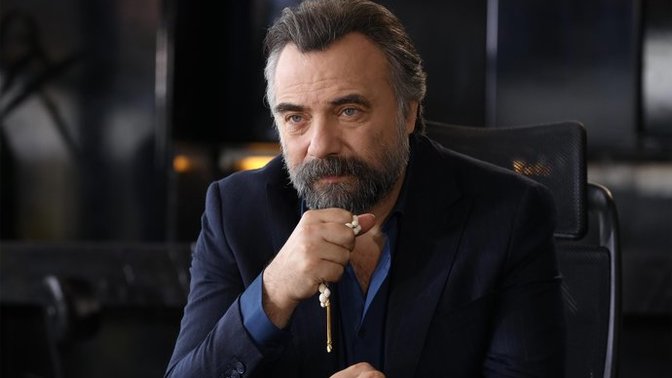 Oktay Kaynarca'nın hayat verdiği favori dizi karakteriniz hangisi?
