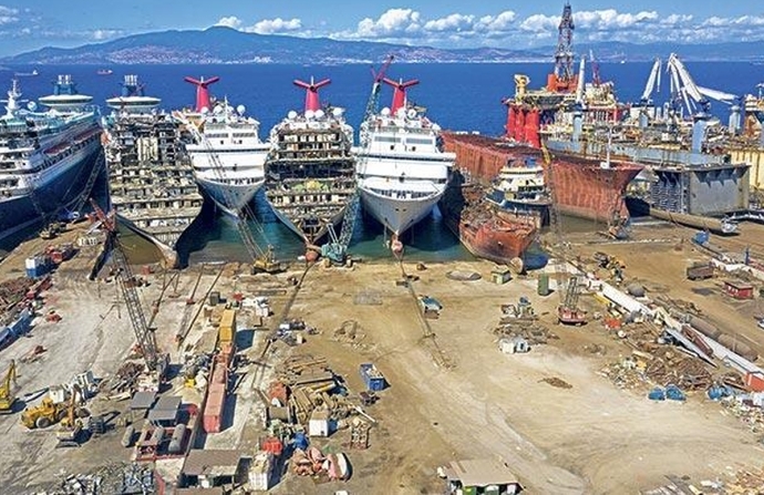 Turizm ülkesi Türkiye, gemi söküm işine artık bir son vermeli mi?