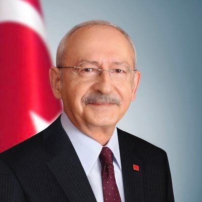 Hangi siyasetçiyi daha başarılı buluyorsunuz?
