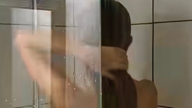 Siz de kendinizi çıplak merak ediyor musunuz?