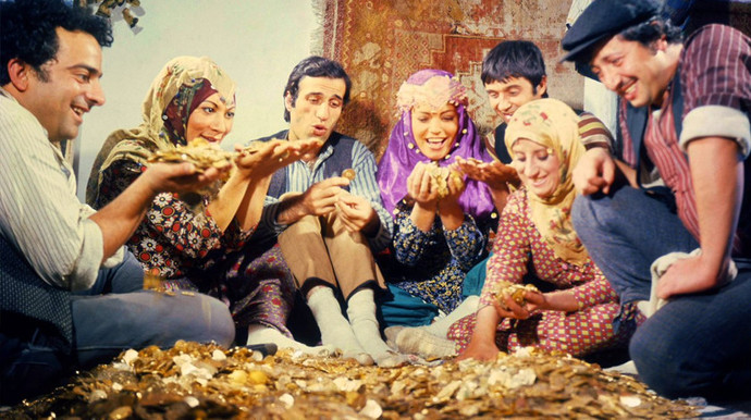 Sizi en çok güldüren ve içinizi ısıtan Yeşilçam filmi hangisiydi?