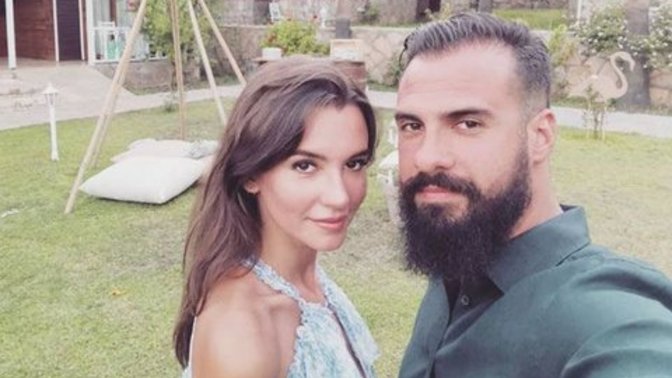 Leyla Lydia Tuğutlu'nun gizlice evlendiği ortaya çıktı. "Büyük bir düğün benim için önemli değil" dedi. Sizin için düğün önemli mi?