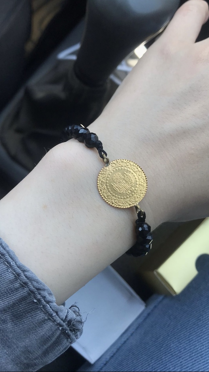 Gold takılar en çok beyaz tenli kadınlara mı yakışıyor 🤔?