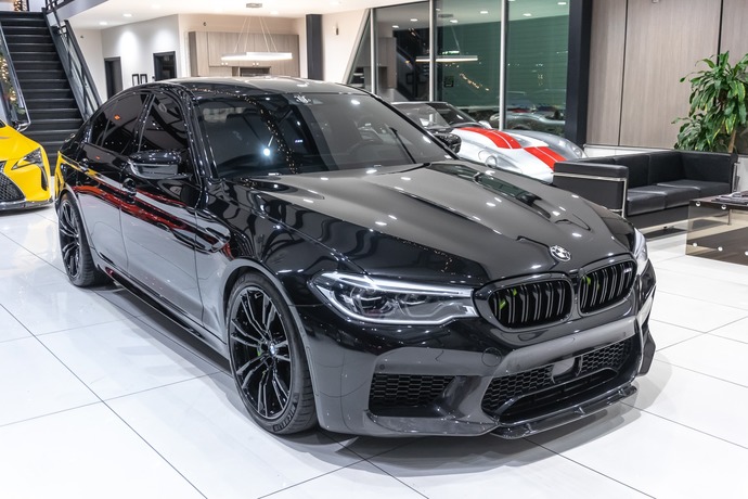 Mercedesci misin yoksa Bmwci mi?