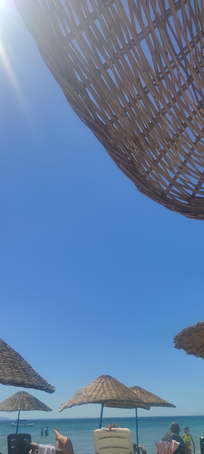 ⛱️☀️