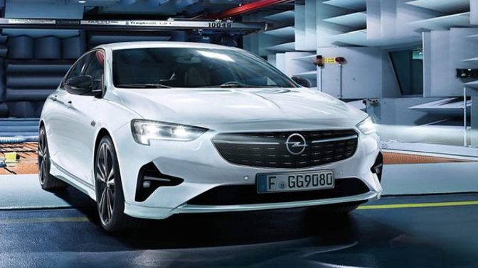 Opel, İnsignia üretimini durdurmaya karar verdi! Fırsatınız olsaydı İnsignia alır mıydınız?