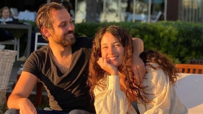 Erkan Kolçak Köstendil ve Cansu Tosun, mutlu evliliğin sırrına "bol kavga" dedi. Katılıyor musunuz?