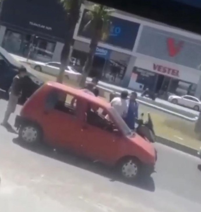 Aydında güreşçi trafikte tartıştığı kişiyi komalık etti! Neden sakin kalamıyoruz?