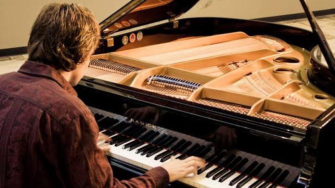 Piano çalma hobisi olmak zenginlik göstergesi midir?