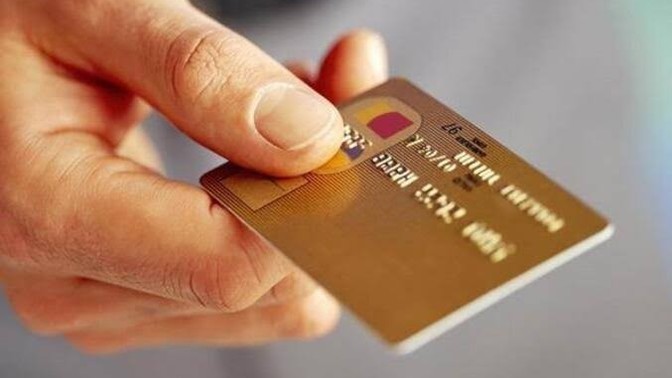 Alışveriş esnasında hangi bankanın kartını kullanıyorsunuz?