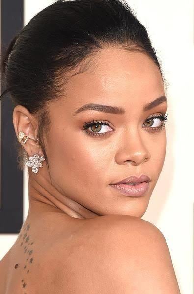 Rihanna mı daha güzel Kendall Jenner mı?