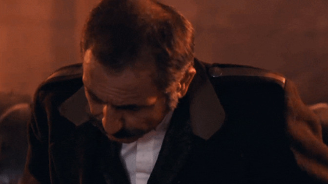 Teşekkürler ve Teşekkür ederim kullanımlarından hangisini daha doğru ve samimi buluyorsunuz?