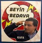 Metroda kadının bacaklarını çekerken yakalandı! Bu cesaret nereden geliyor?
