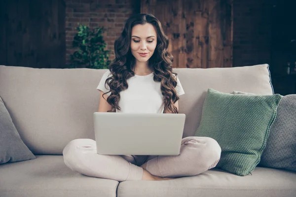 Regl sürecinde herhangi bir koltuktan kalkarken çaktırmadan nasıl kontrol ediyorsunuz?