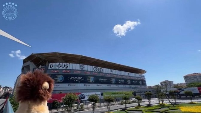 Fenerbahçe, Joao Pedro transfer duyurma videosunda yine oyuncak aslan kullandı. Fenerbahçe'nin göndermeleri çocukça mı?