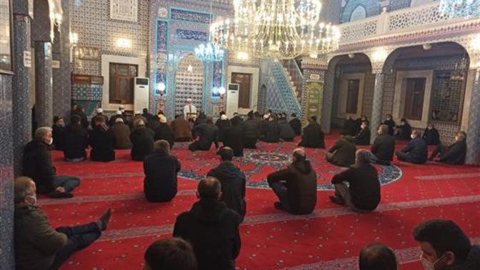 Sevgiliniz namaz kılmıyorsa sizin için bir sorun mudur?