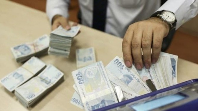 KKTC’de kamu maaşlarında: 15 bin lira üzeri alan herkesten %20 kesilecek. Siz bu konuda ne düşünüyorsunuz?