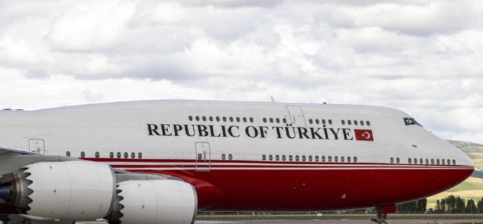Türkiye Cumhuriyetinin tarihi mi daha büyük Amerika Birleşik Devletlerinin mi sizce?