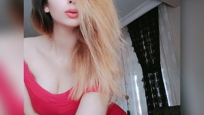 Sizce bir numara kız mı güzel iki numara kız mı güzel?