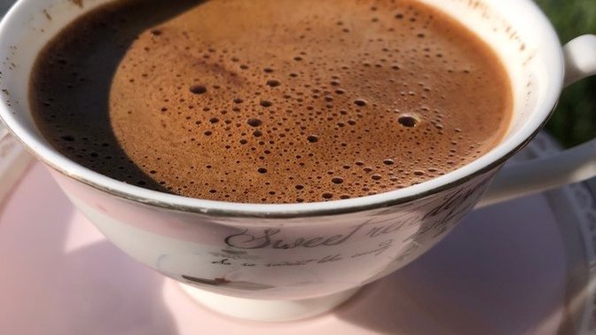 Türk kahvesini double içenler parmak kaldırabilir mi?