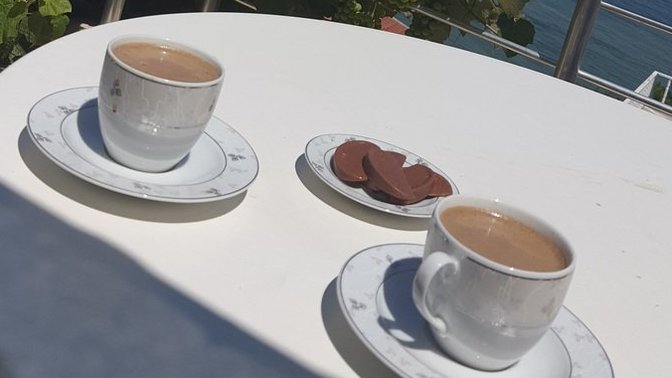 Kahve içmeyi seviyor musun?