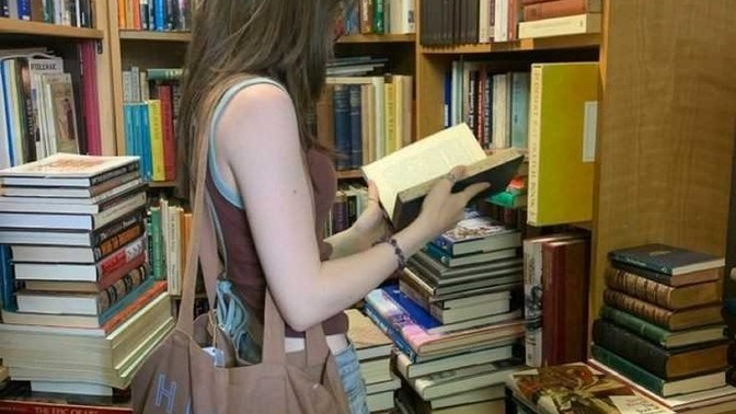 İkinci el kitap alır mısınız?
