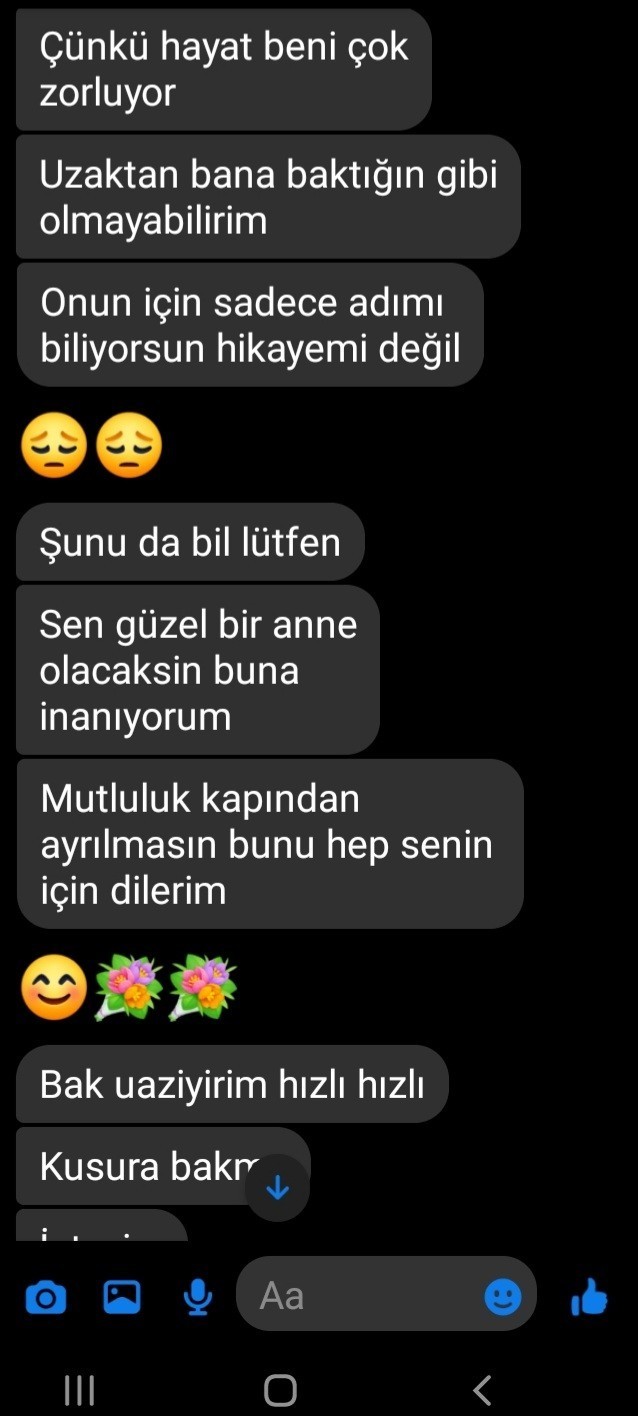 Lütfen bakın Bu kisi benden vazmi geçmiş yoksa banamı öyle geliyor anlamadım?