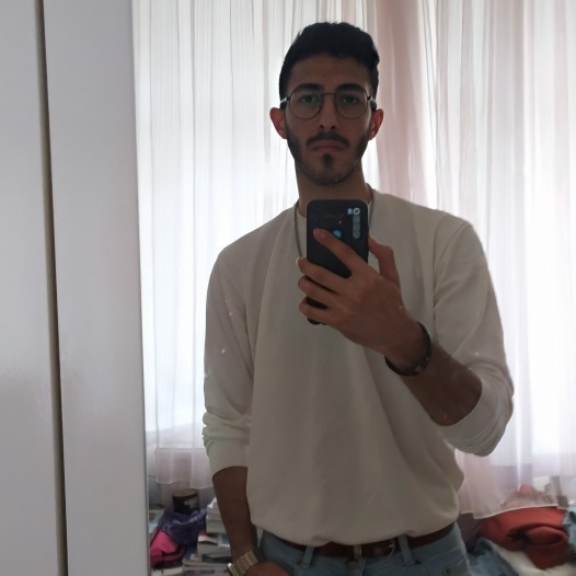 1.90 boy 68 kilo erkekte sizce nasıl?