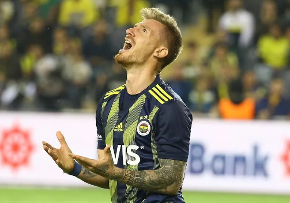 Fenerbahçede stoper krizi! Temsilcimiz Kiev maçında zorlanır mı?