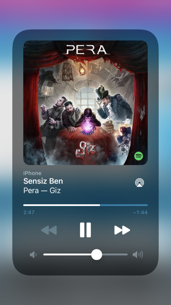 Sevgiliye göndermelik şarkı atar mısınız?
