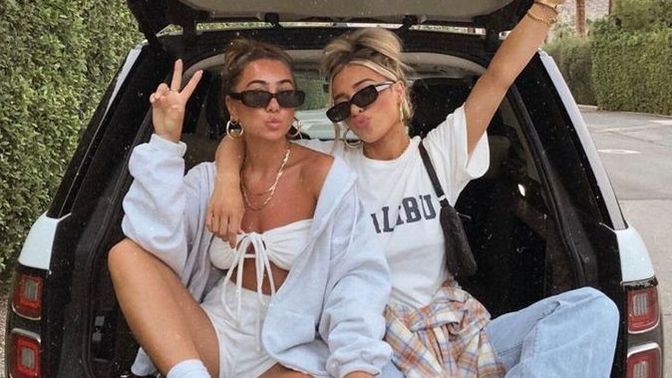 Fiziksel olarak kendinizi 4 kelime ile tarif eder misiniz?