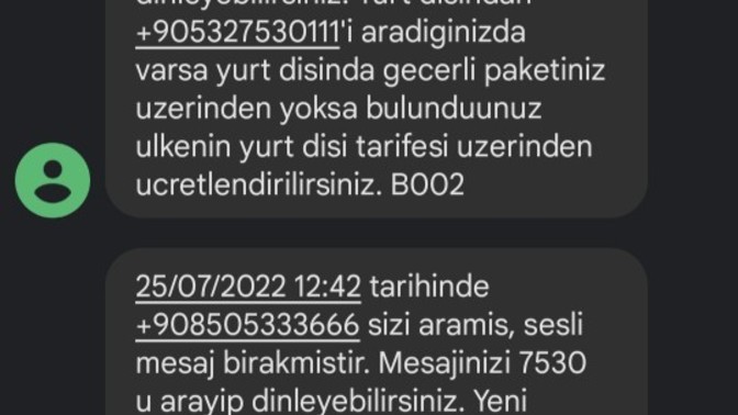 Neden Turkcell den boyld mesaj gelip duruyo?
