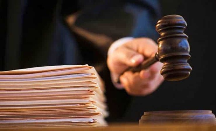 Doktora, muayene ettiği kadın hastasına ci*el saldırıda bulunduğu gerekçesiyle hapis verildi. Siz ne düşünüyorsunuz?
